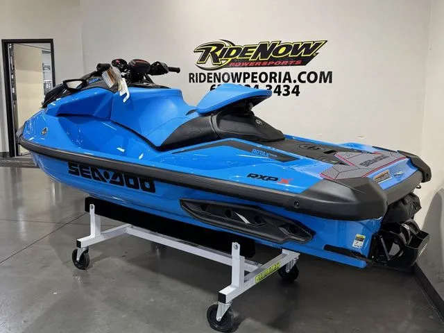 Slide: The Image of Sea-Doo RXP-X 2026 - 11