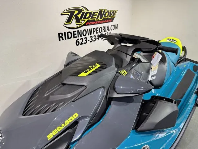 Slide: The Image of Sea-Doo Wake 170 BRP Premium Audio, iDF, iBR 2026 - 11