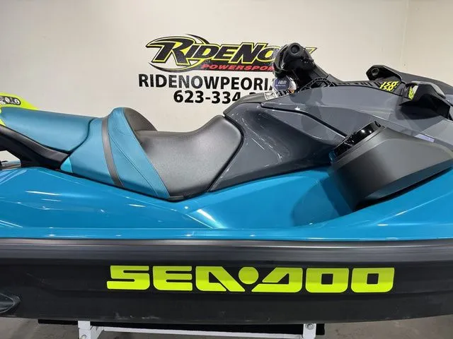 Slide: The Image of Sea-Doo Wake 170 BRP Premium Audio, iDF, iBR 2026 - 19