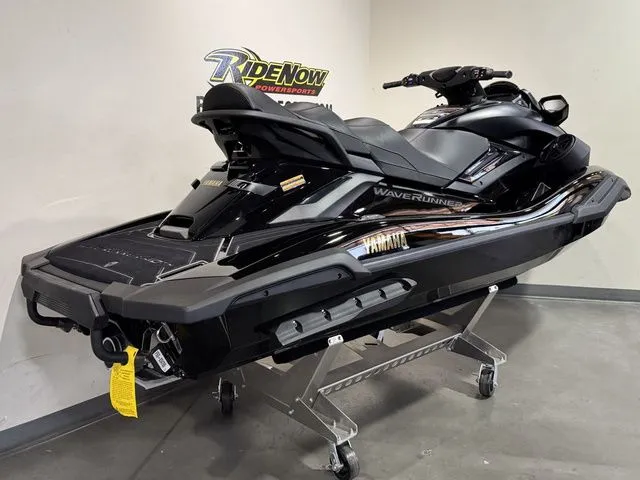 Slide: The Image of Yamaha FX Limited SVHO 2026 - 6