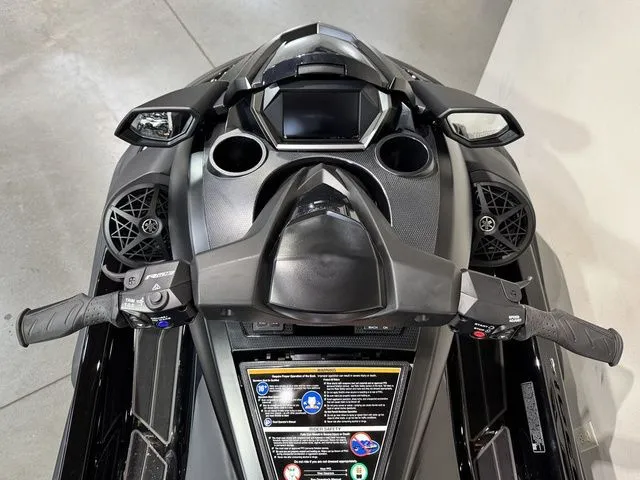 Slide: The Image of Yamaha FX Limited SVHO 2026 - 9
