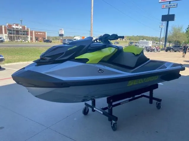 Slide: The Image of Sea-Doo RXP-X 2026 - 7