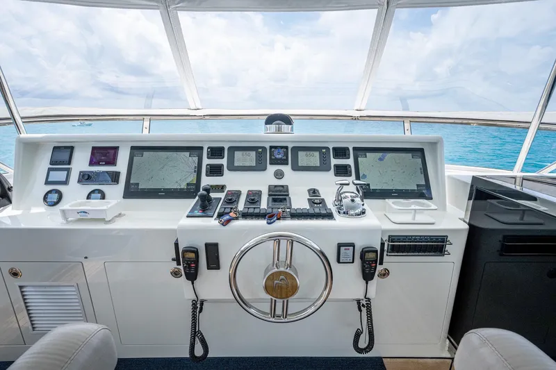 Slide: The Image of Helm of 2018 Cheoy Lee Bravo 78 Sport Motor Yacht with advanced navigation systems. - 17