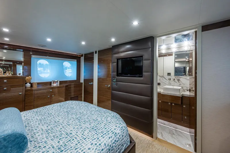 Slide: The Image of Luxurious bedroom interior of 2018 Cheoy Lee Bravo 78 Sport Motor Yacht. - 71