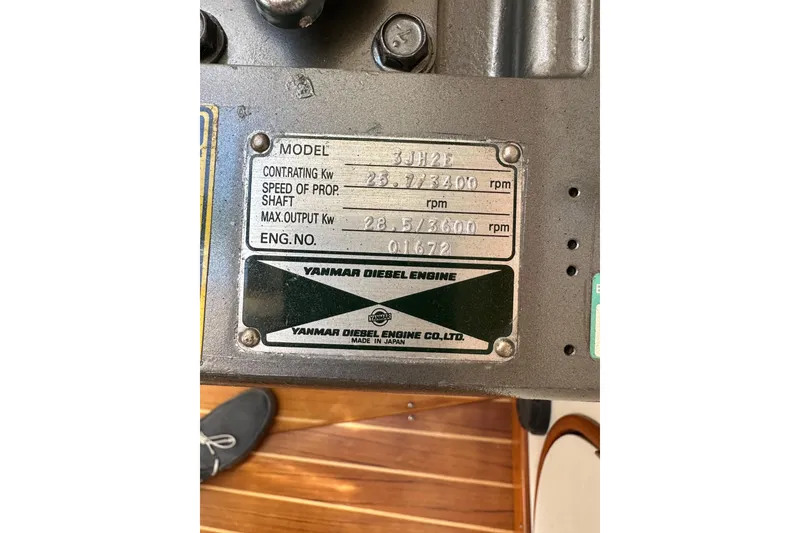 Slide: The Image of Yanmar diesel engine plate on 1996 J Boats J/120 sailboat. - 88