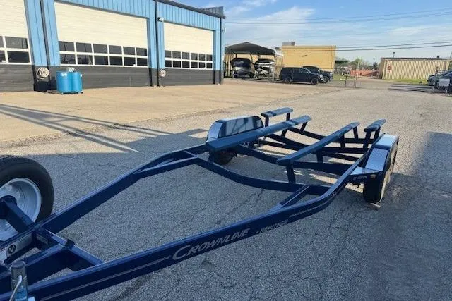 The Image of Crownline Boats 240 SS 2024 - undefined