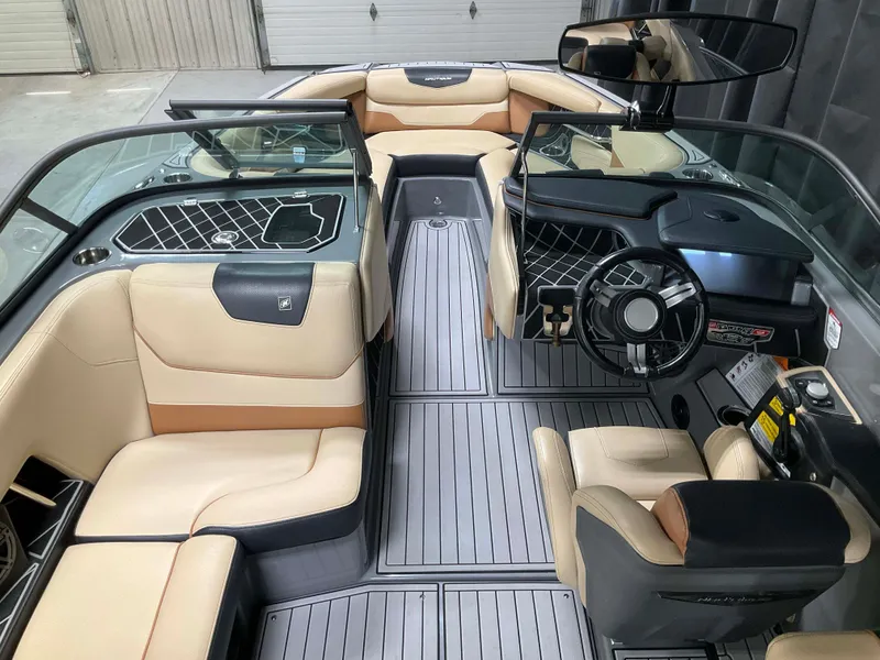 Slide: The Image of Nautique Super Air Nautique GS22 2019 - 14