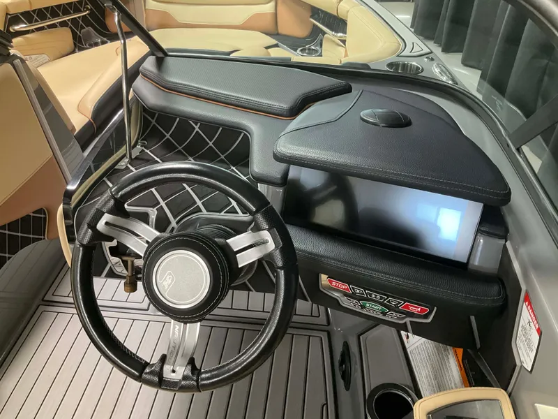 Slide: The Image of Nautique Super Air Nautique GS22 2019 - 37