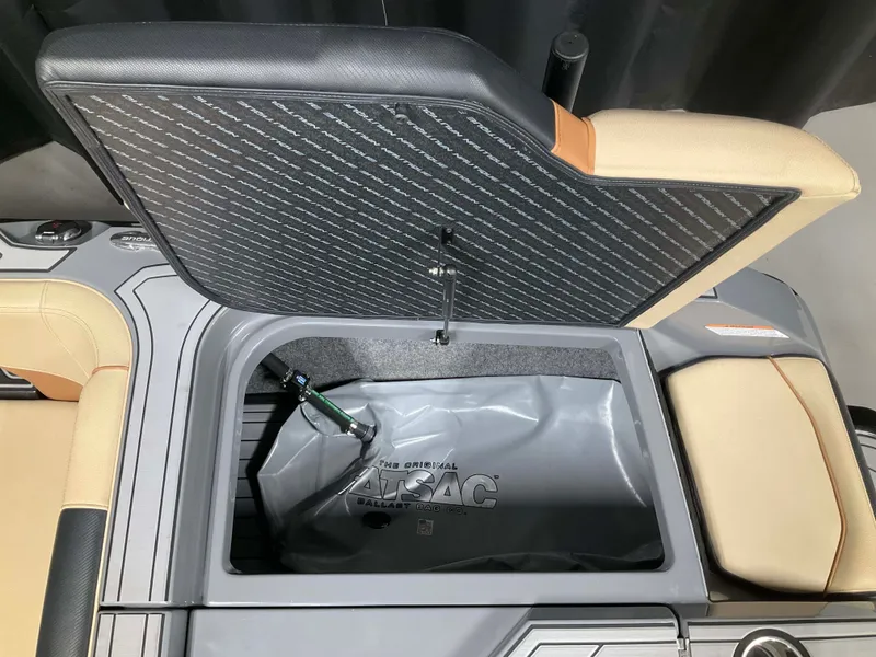 Slide: The Image of Nautique Super Air Nautique GS22 2019 - 41