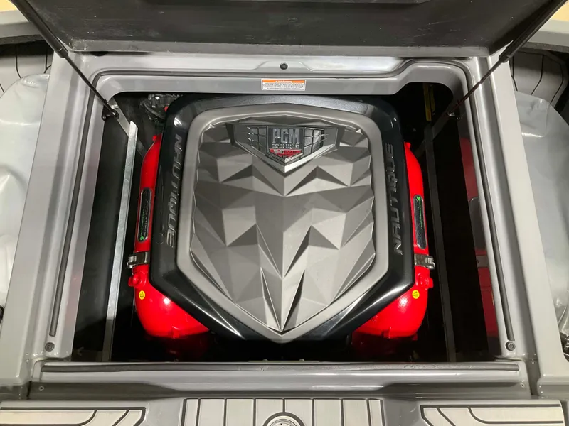 Slide: The Image of Nautique Super Air Nautique GS22 2019 - 44