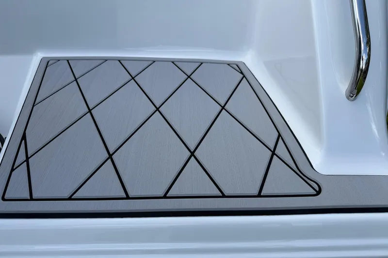 Slide: The Image of 2016 Sportsman Heritage 231 Center Console deck with diamond-patterned non-slip surface. - 11