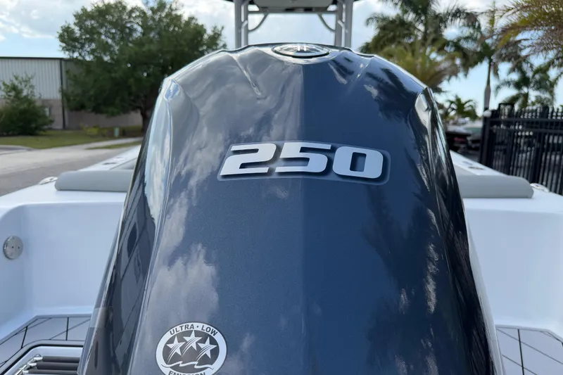 Slide: The Image of 2016 Sportsman Heritage 231 Center Console boat with 250 horsepower engine. - 9