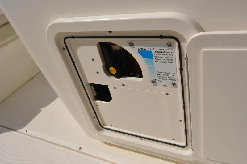 Slide: The Image of Livewell control panel on a 2021 Boston Whaler 270 Dauntless boat. - 54