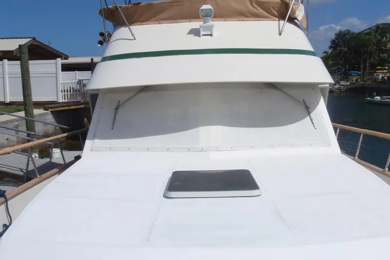 Slide: The Image of 1985 Ocean Alexander Front Deck - 10