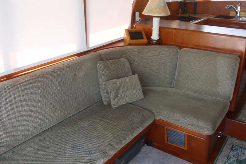 Slide: The Image of 1985 Ocean Alexander Europa cozy L-shaped sofa - 40