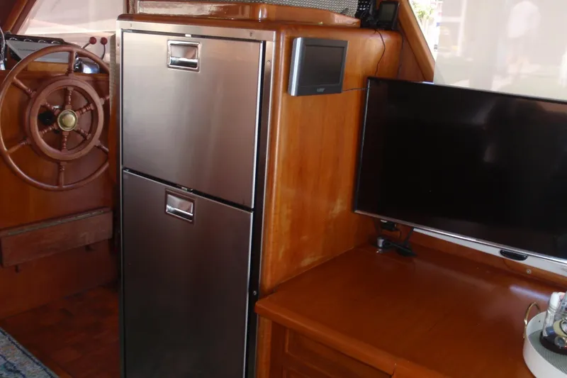 Slide: The Image of 1985 Ocean Alexander Europa Stainless Fridge & Freezer - 41