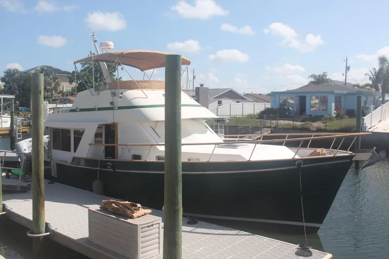 Slide: The Image of 1985 Ocean Alexander Europa - 5