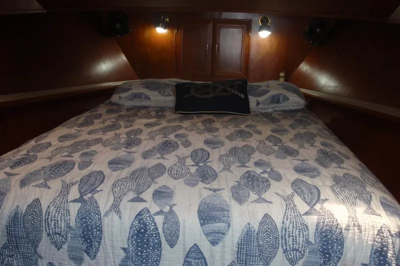 Slide: The Image of 1985 Ocean Alexander Europa Capt's Quarters - 58