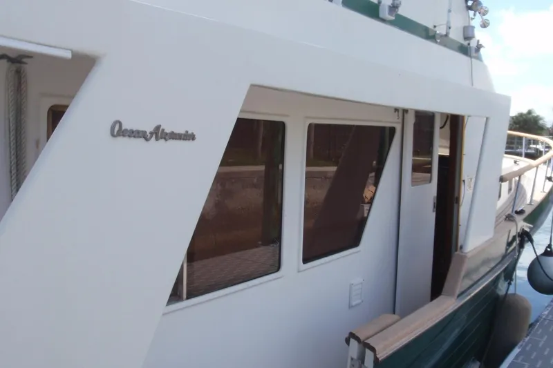 Slide: The Image of 1985 Ocean Alexander Europa Starboard Side - 83