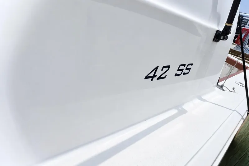 Slide: The Image of Ocean Yachts 42 Super Sport | Model Badge - 48