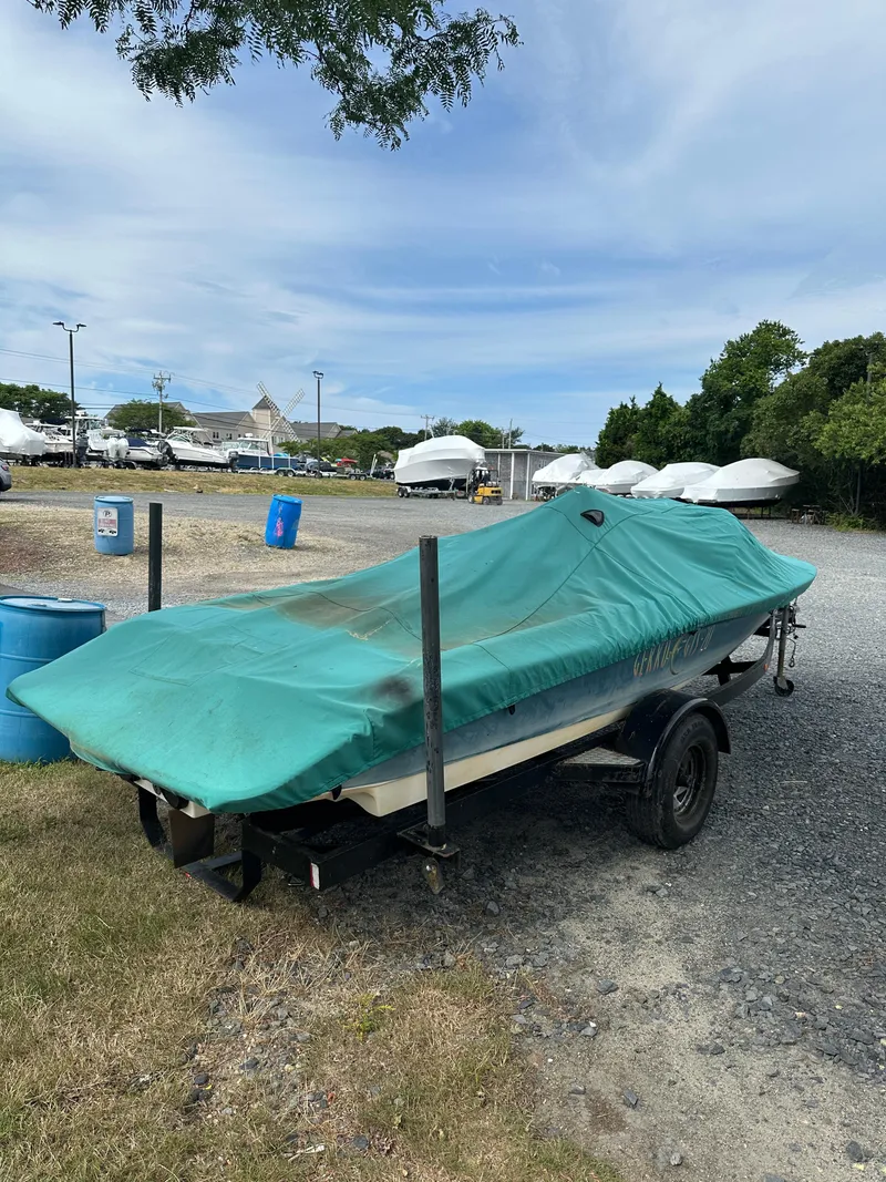 Slide: The Image of Gekko GTS 20 1998 - 9