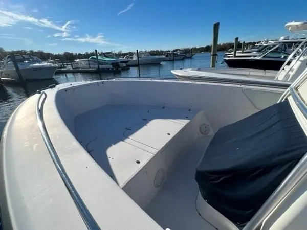 Slide: The Image of Grady-White Bimini 306 2001 - 14