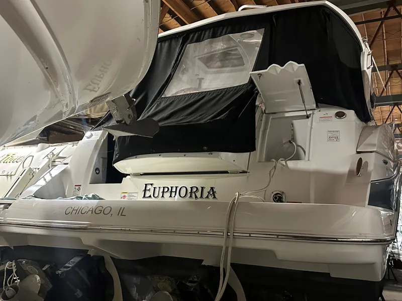 Slide: The Image of Cruisers 380 Express 2016 - 2