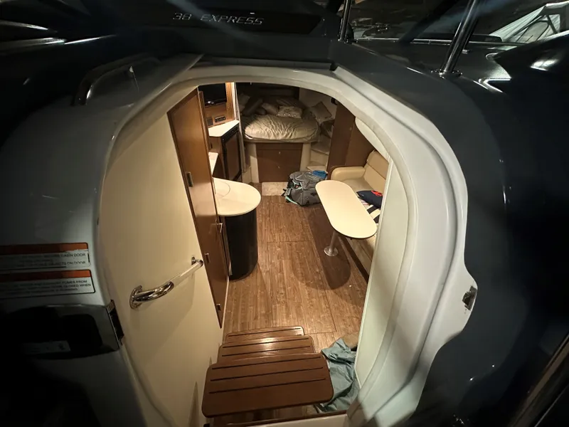 Slide: The Image of Cruisers 380 Express 2016 - 35