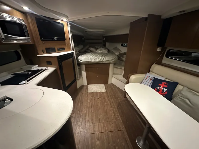 Slide: The Image of Cruisers 380 Express 2016 - 36