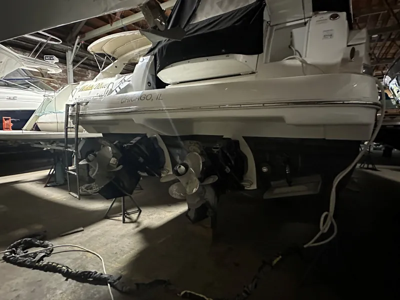 Slide: The Image of Cruisers 380 Express 2016 - 4