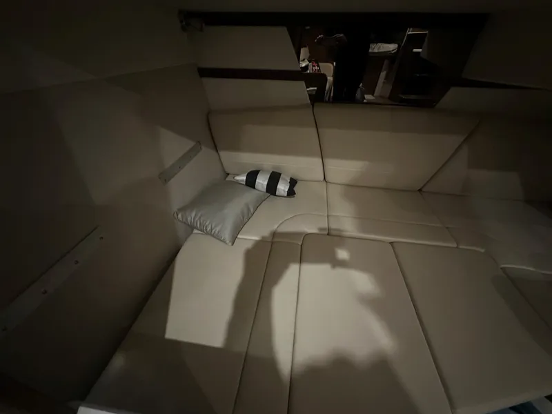 Slide: The Image of Cruisers 380 Express 2016 - 45