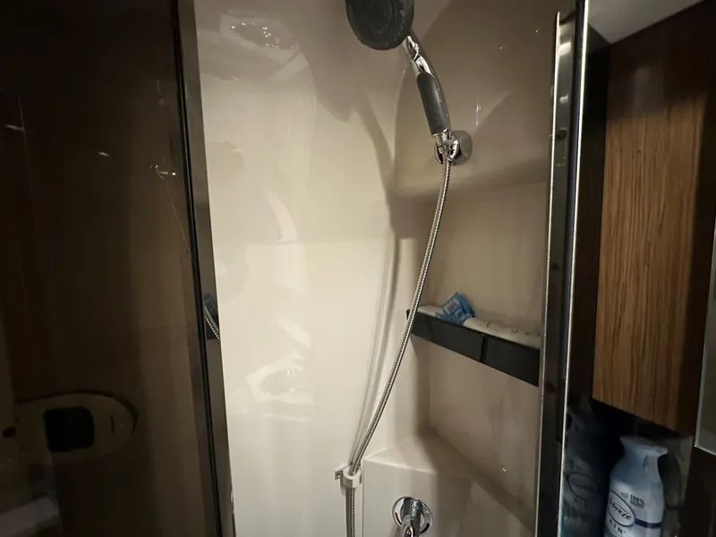 Slide: The Image of Cruisers 380 Express 2016 - 49