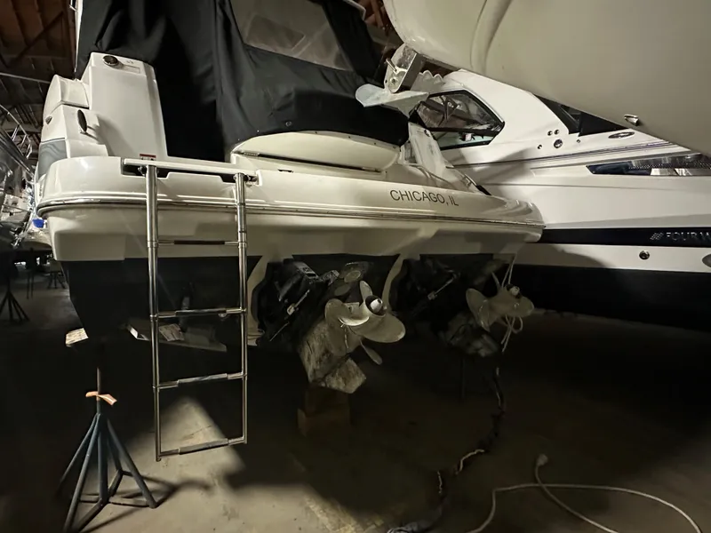 Slide: The Image of Cruisers 380 Express 2016 - 5