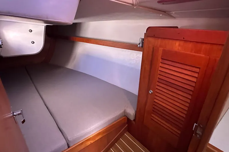 Slide: The Image of Aft Port Quarter Berth (Double) - 54