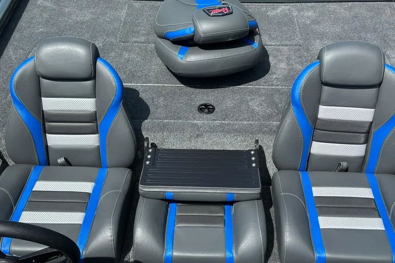 Slide: The Image of 2026 Ranger RT178 boat interior with gray and blue seating. - 11