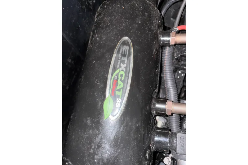 Slide: The Image of Engine component of 2011 Malibu Wakesetter 247 LSV with ETX CAT SS label. - 27