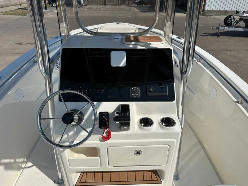 Slide: The Image of Bulls Bay 230 Center Console 2026 - 9