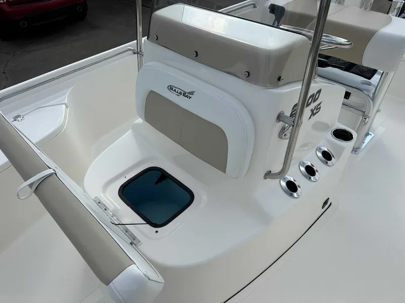 Slide: The Image of Interior view of Bulls Bay 2200 XS boat, model year 2026. - 16