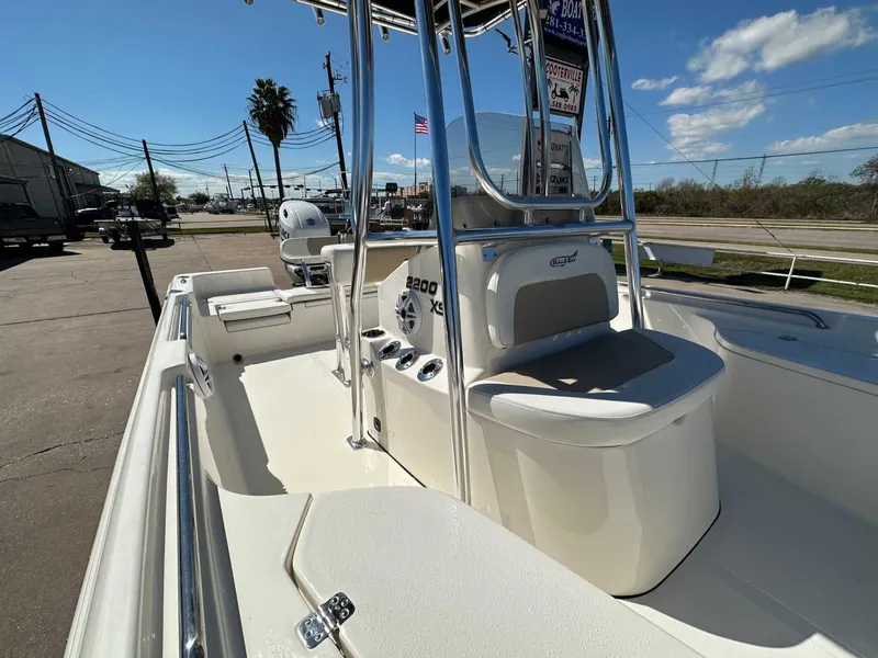Slide: The Image of 2026 Bulls Bay 2200 XS boat with T-top and seating. - 18