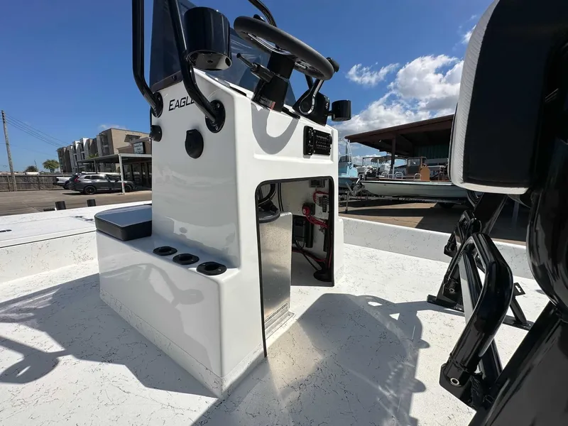 Slide: The Image of 2026 Freedom EAGLE boat console under sunny skies. - 17