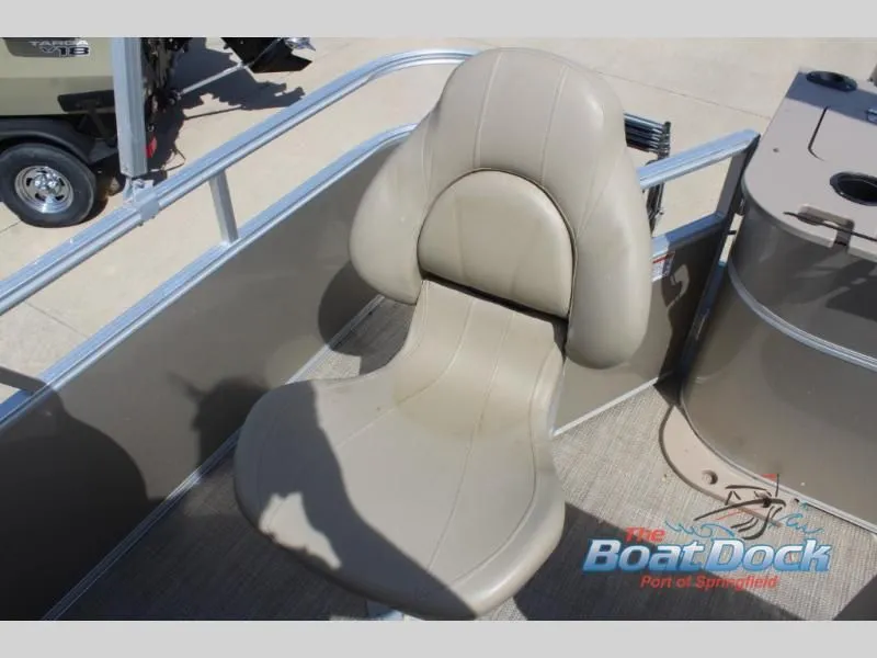 Slide: The Image of Geneva Fish 20 4.0 2020 - 22