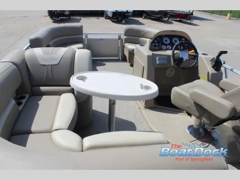 Slide: The Image of Geneva Fish 20 4.0 2020 - 26