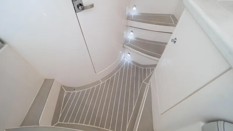 Slide: The Image of Intrepid 345 Valor 2022 - 134