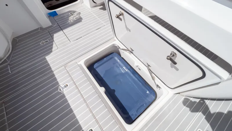 Slide: The Image of Intrepid 345 Valor 2022 - 61