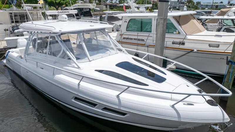 Slide: The Image of Intrepid 345 Valor 2022 - 72