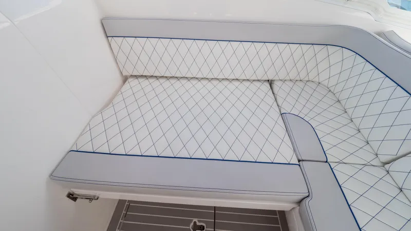 Slide: The Image of Intrepid 345 Valor 2022 - 96