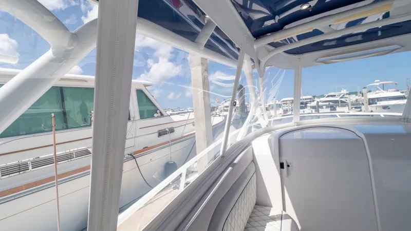 Slide: The Image of Intrepid 345 Valor 2022 - 98