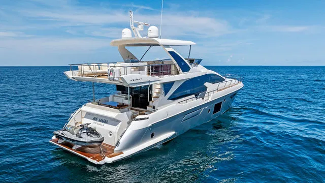 Slide: The Image of Azimut Fly 72 2017 - 131