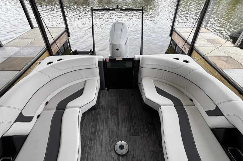 Slide: The Image of Interior of 2026 Viaggio D26U boat with sleek seating and modern design. - 18