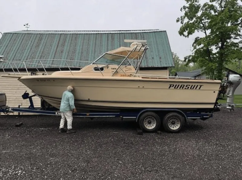 The Image of Tiara Pursuit 1987 - 0